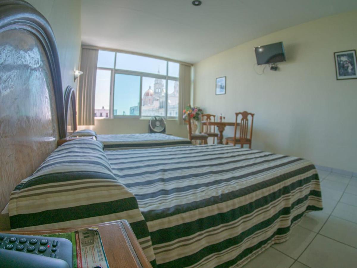 Hotel Plaza Sahuayo Екстериор снимка