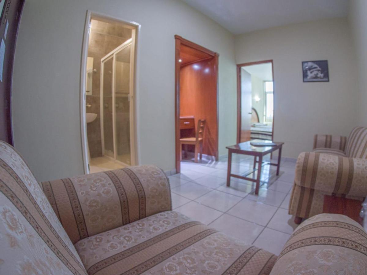 Hotel Plaza Sahuayo Екстериор снимка