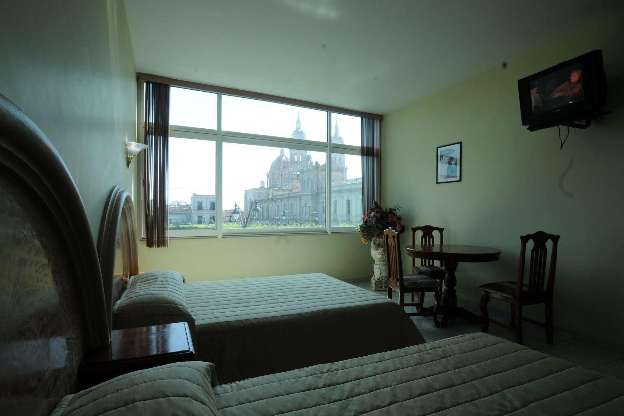 Hotel Plaza Sahuayo Екстериор снимка
